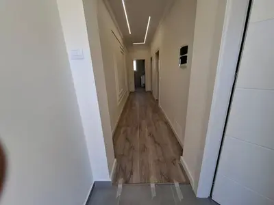 Apartament 2+1 me qera në Spitallë, Durrës, 90 m². Foto 9 nga 9