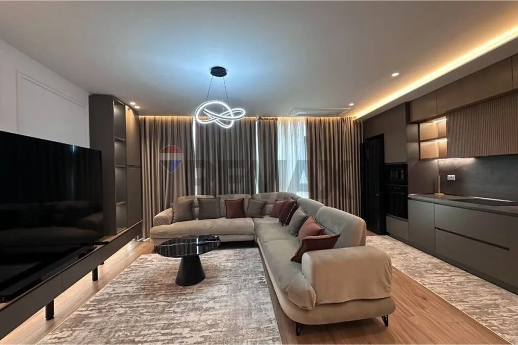 Apartament 2+1 me qera në Lake View Residences, Tiranë, 126 m². Foto 1 nga 7