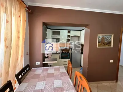 Apartment 2+1 for rent in Brryli, Tirana, 75 m². Photo 4 of 6