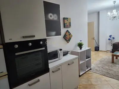 Apartament 2+1 me qera në Don Bosko, Tiranë, 85 m². Foto 4 nga 10