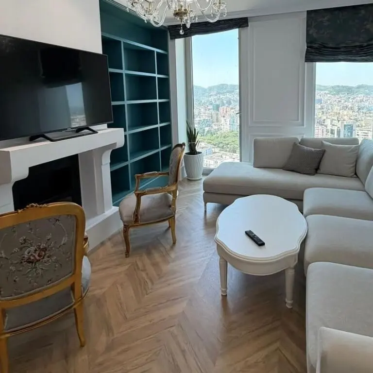 Apartment 2+1 for rent in Downtown One, Tirana, 154 m²