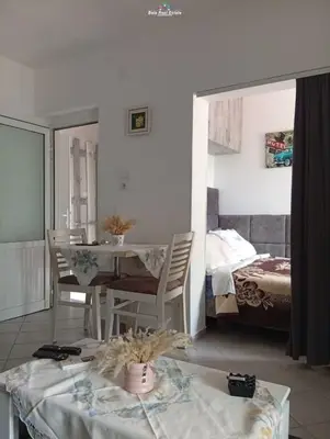 Stanza in affitto a Brryli, Tirana, 43 m². Foto 2 di 5