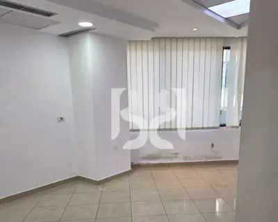 Ufficio in affitto a Kullat Binjake, Tirana, 94 m². Foto 9 di 12