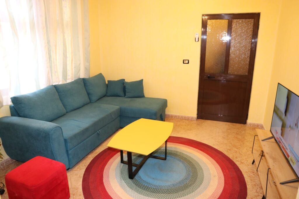 Apartament 2+1 me qera në Laprakë, Tiranë, 85 m². Foto 1 nga 3